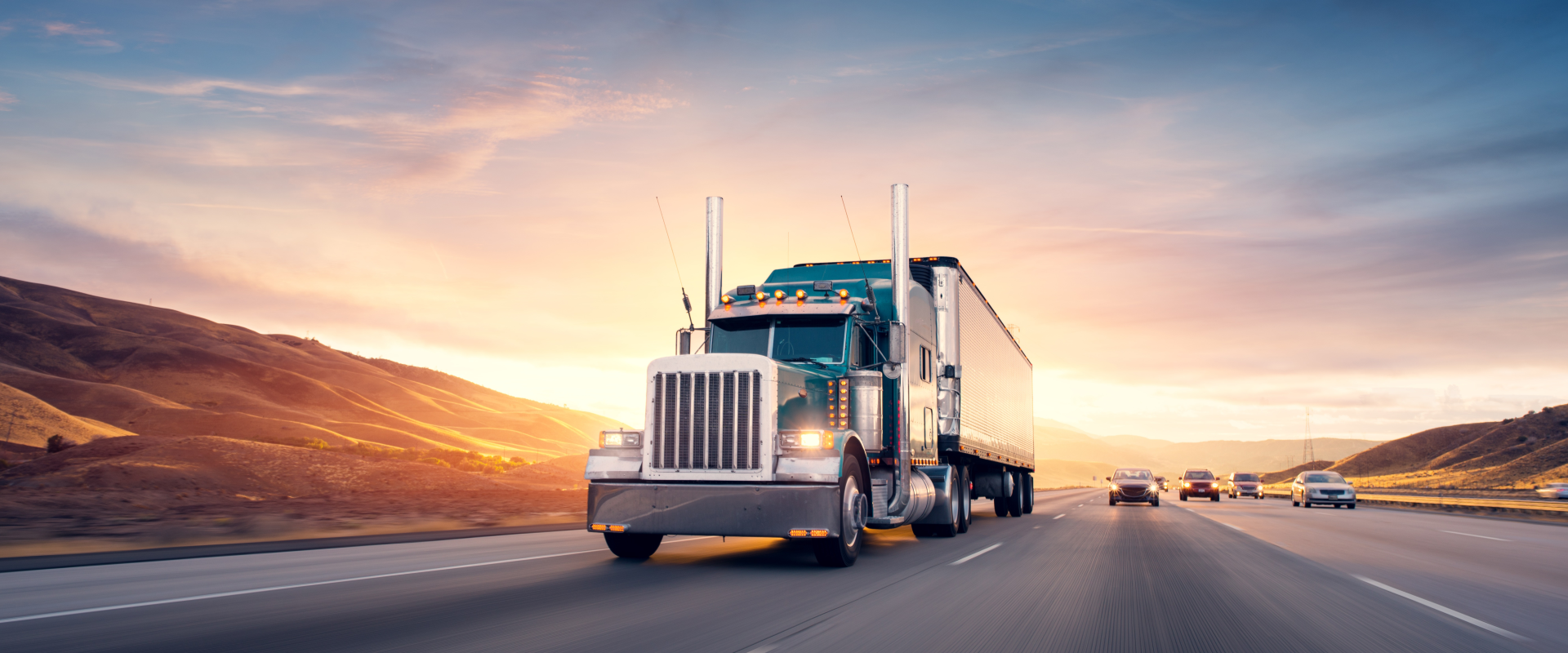 banner of Comparing 18 Wheeler Truck Insurance: A Guide